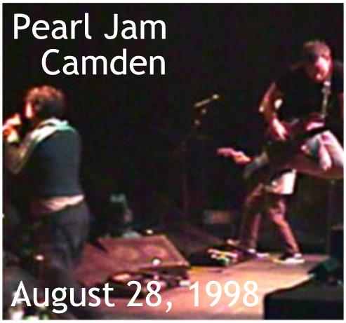 PearlJam1998-08-28MusicEntertainmentCentreCamdenNJ (1).jpg
